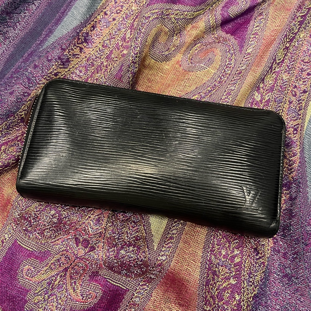 Louis Vuitton Black Epi long wallet